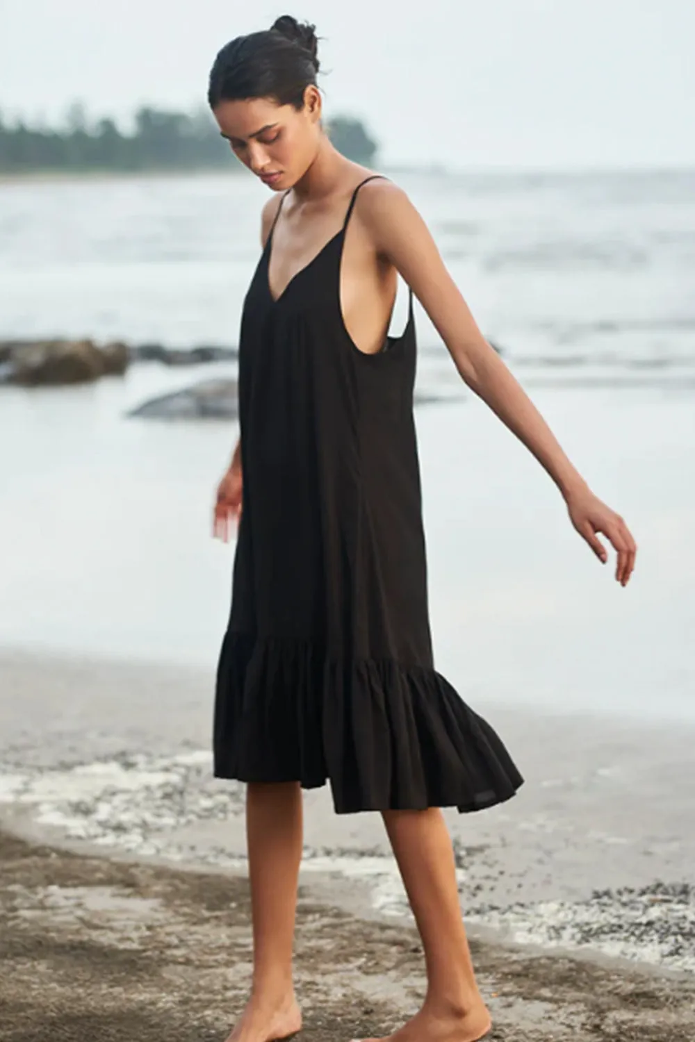 Calm Flowy Black Dress