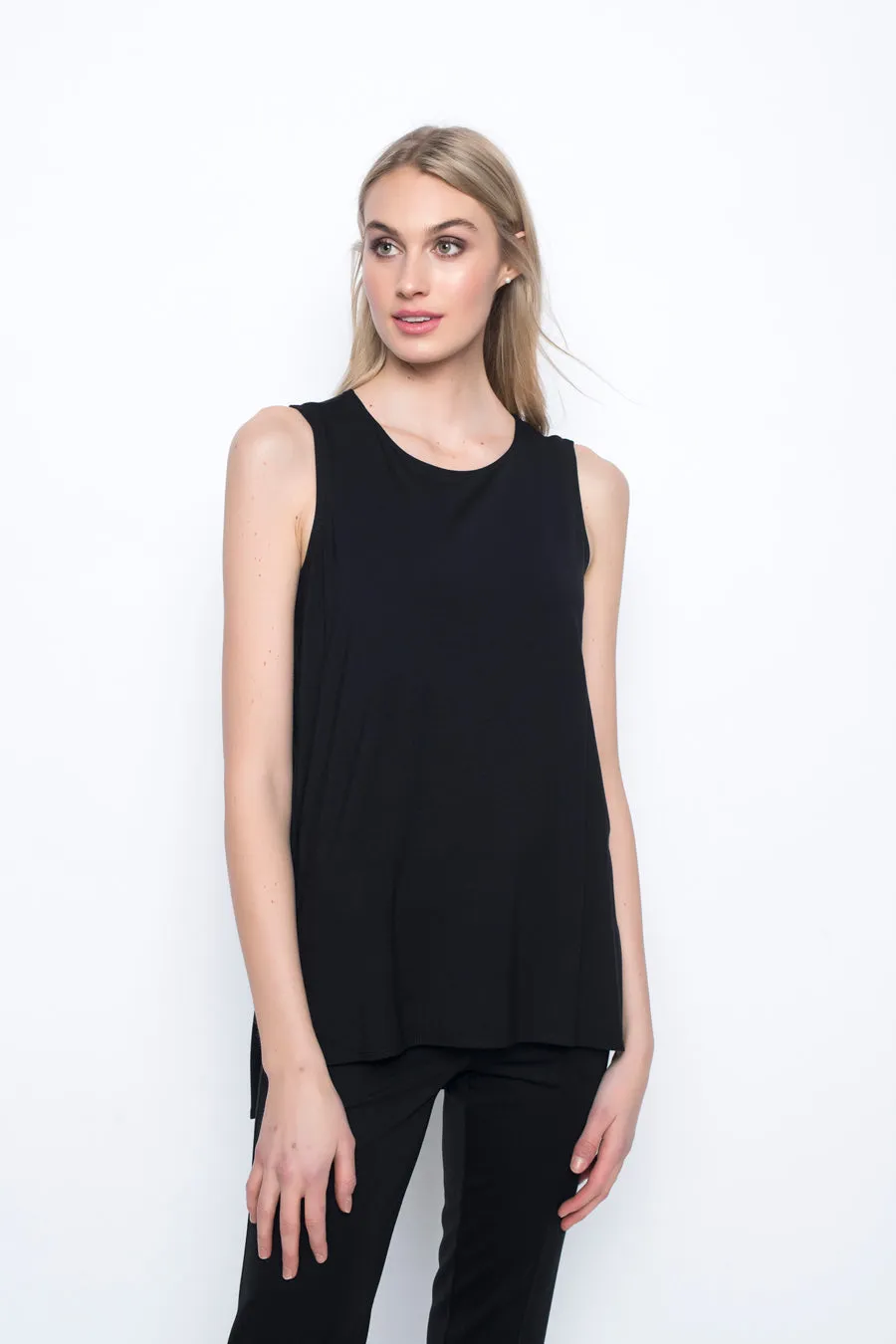 Curved Hem Tank Top