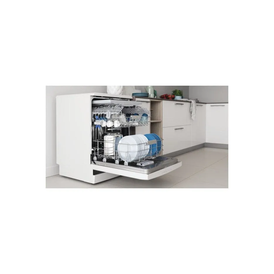 Indesit DFO3T133FUK 14 place settings Freetanding Dishwasher - White