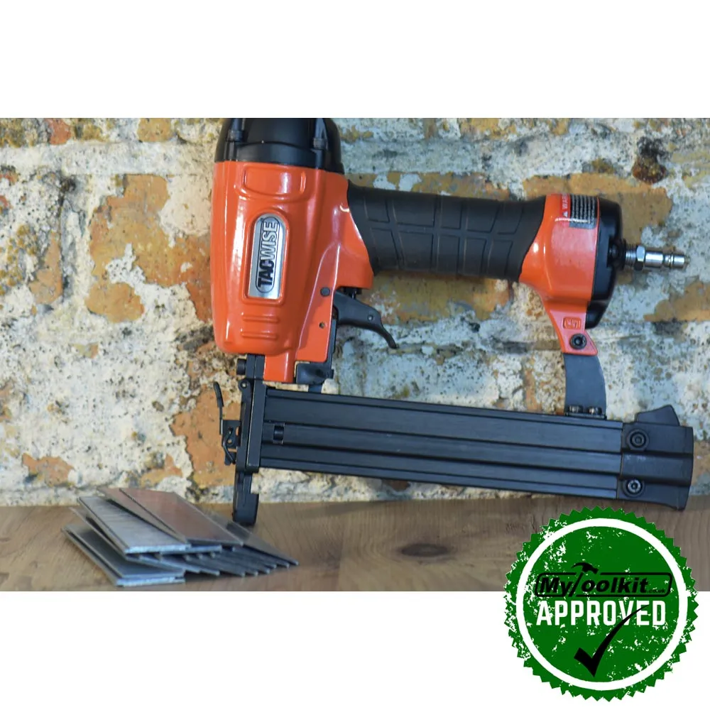 KIT: Tacwise 18G Brad Nailer (10-32mm) with Bostitch 6 Litre Compressor