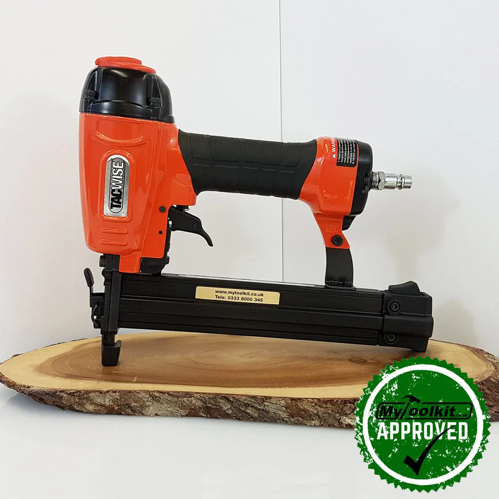 KIT: Tacwise 90 Series Stapler (12-32mm) with Bostitch 6 Litre Compressor