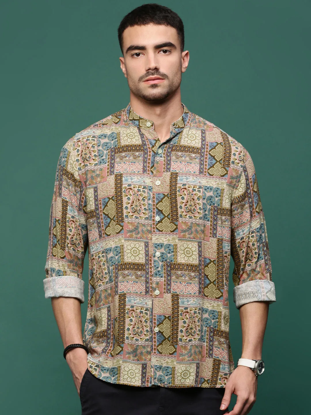 Men Brown Graphic Slim Fit Shirt