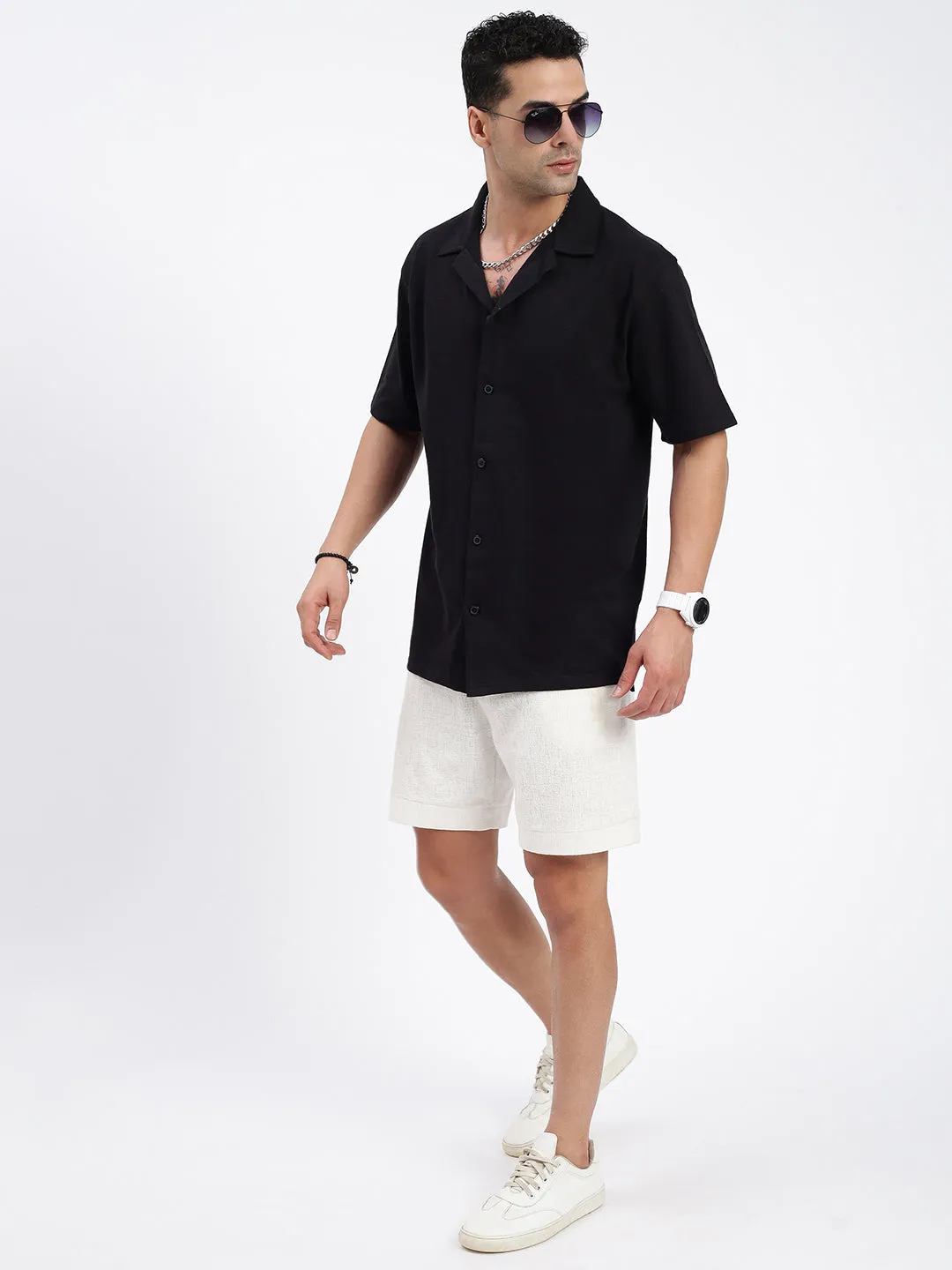 Men Solid Black Relaxed Fit Shirt