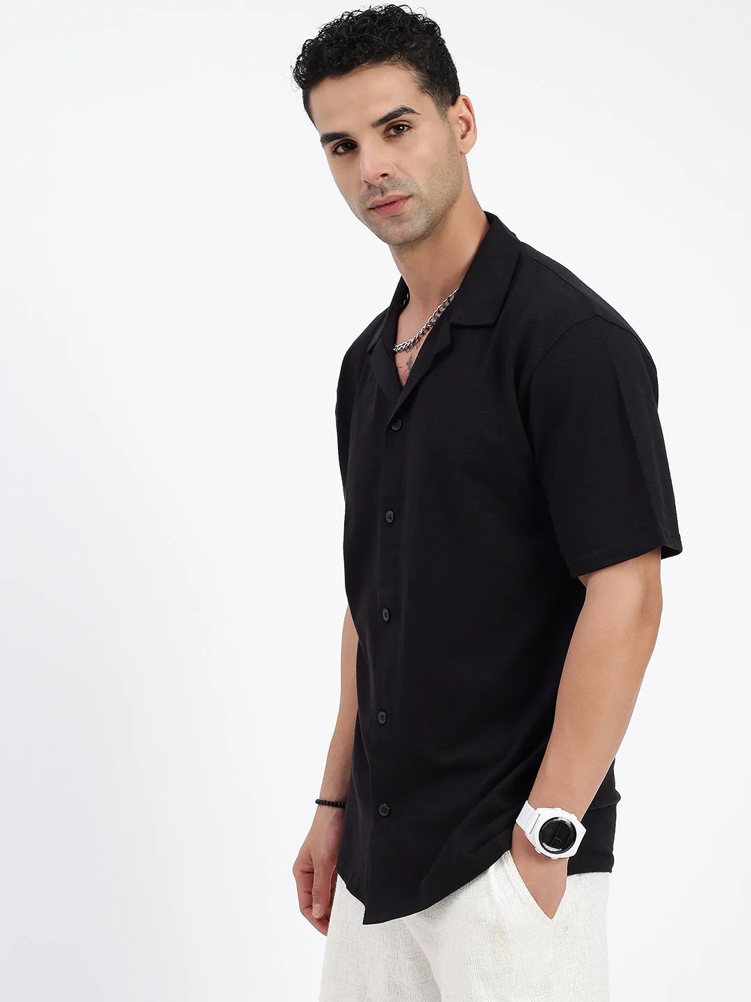 Men Solid Black Relaxed Fit Shirt