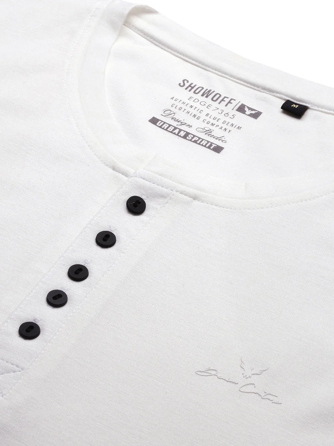 Men Solid White Slim Fit T-Shirt