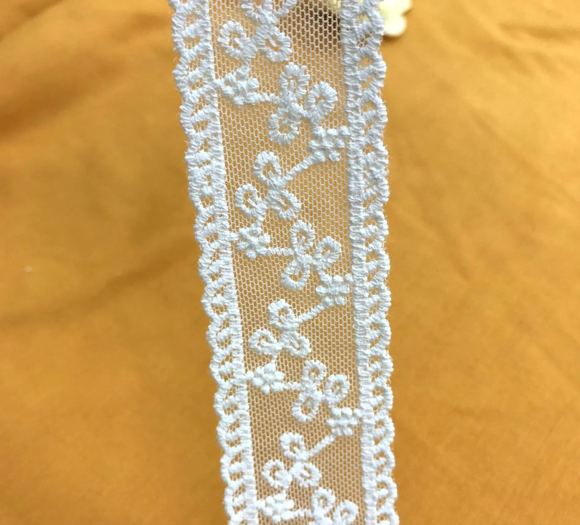 Soft Tulle Insertion Lace Trim Embroidered White 3cm Width Beautiful Netted Mesh Floral Motif Rose Wedding Sewing Decor Invitation Runner