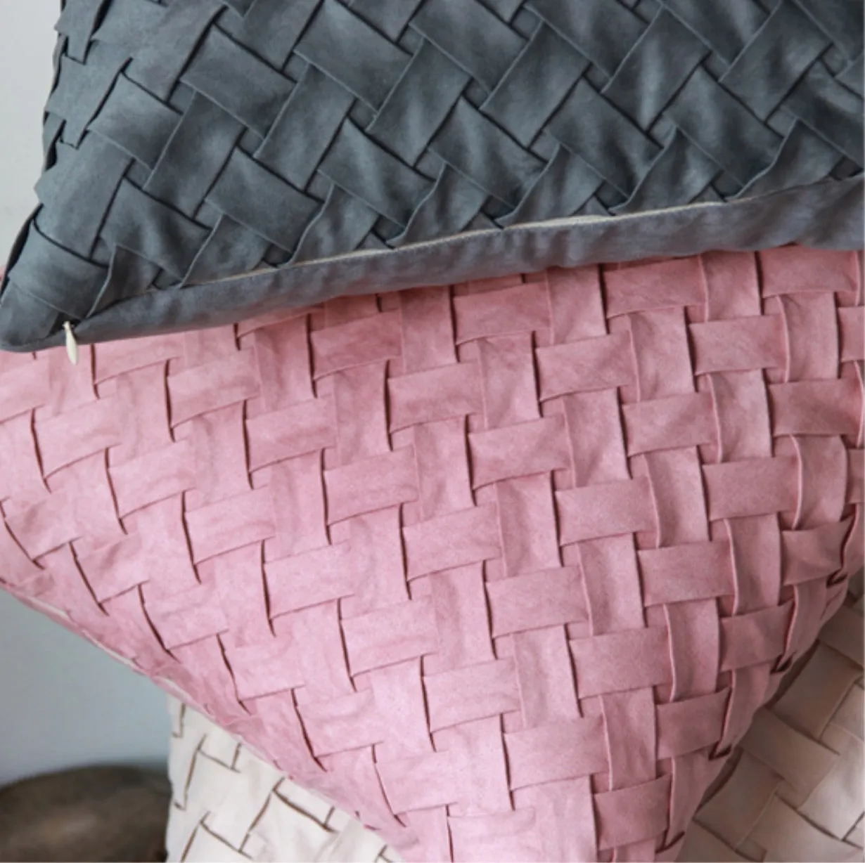 Textured Woven Throw Cushion