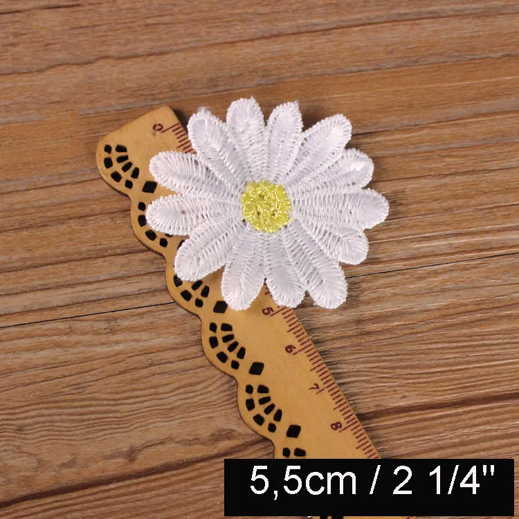 White Daisy Gerbera Flower Applique Embroidered Floral Sew-on Patch Large Big 4" Rustic Country Denim Boho Sewing Decor Clothing Kid Hat Bag